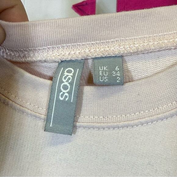 ASOS Cream Cold Shoulder Sweatshirt. Size 2. In excellent condition! - Picture 3 of 6